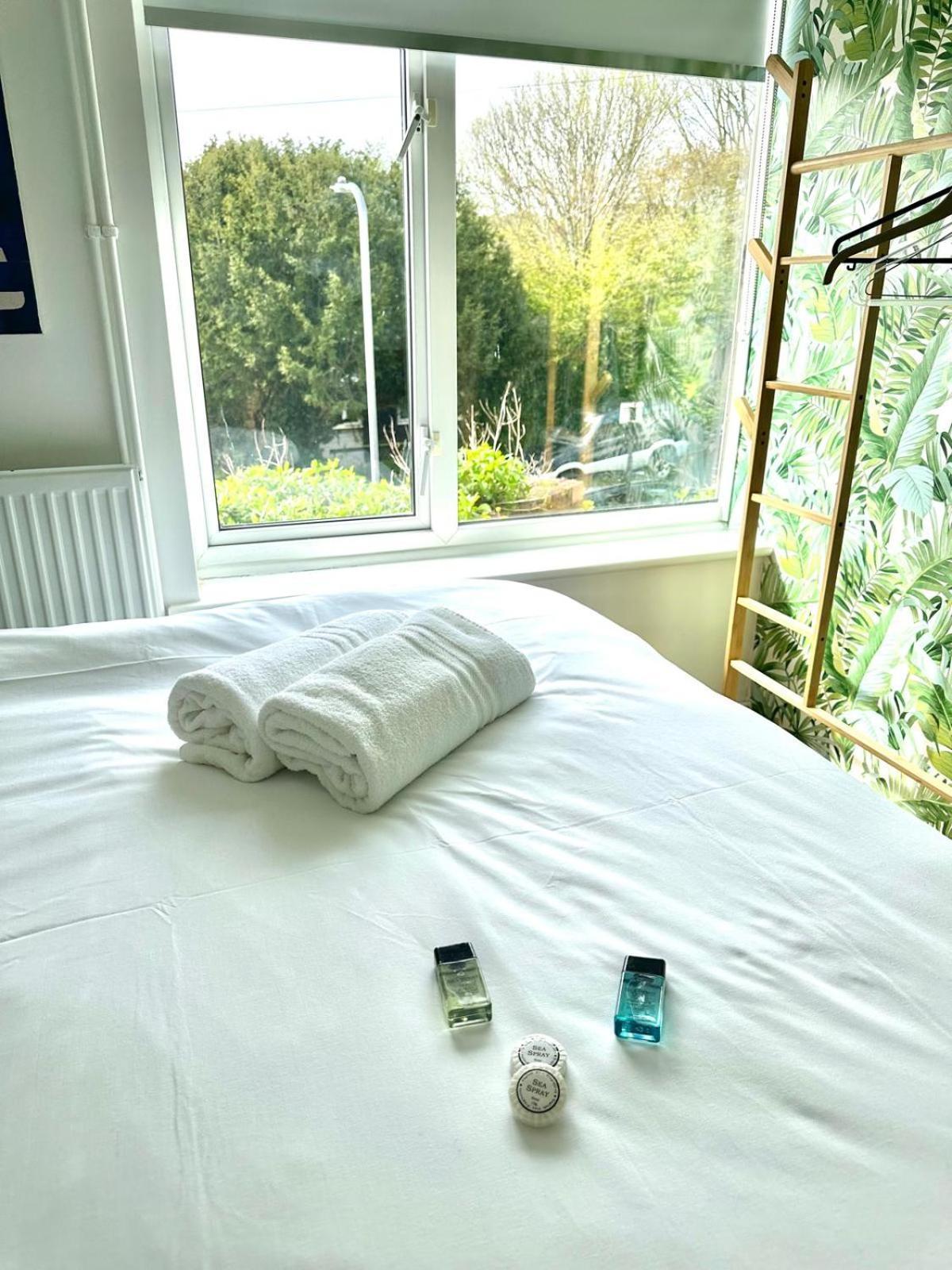 Deluxe Beach House Hove Esterno foto